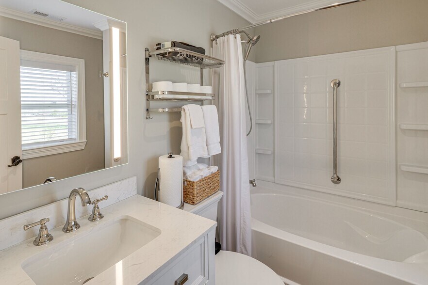 More Photos Of , Lewisburg Specialty For Sale