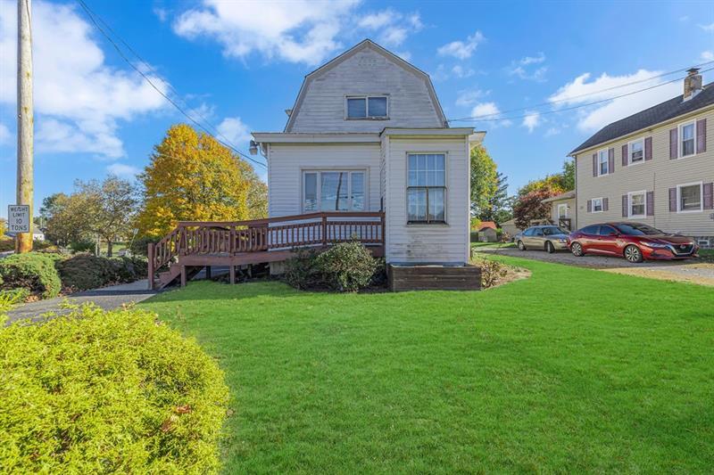 More Photos Of 628 Darlington Rd, Beaver Falls Flex For Lease