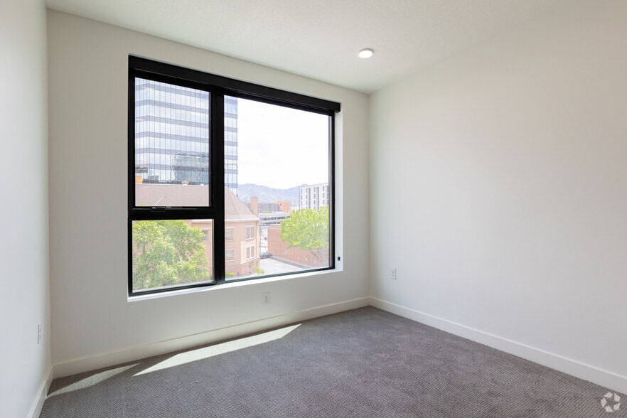 More Photos Of 218 S 200 E, Salt Lake City Apartments For Sale