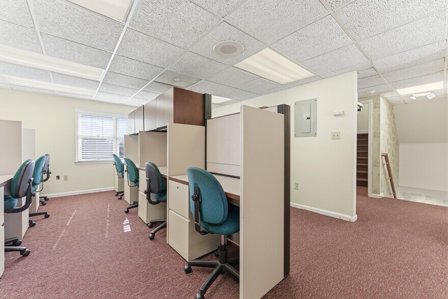 More Photos Of 1307 Stuyvesant Ave, Union Township Office For Sale