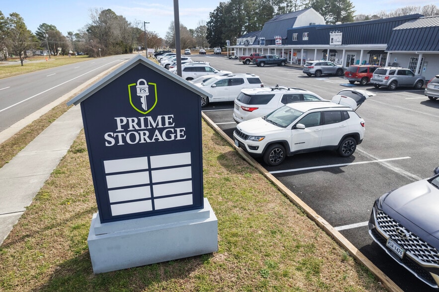 More Photos Of 7521 Richmond Rd, Williamsburg Unknown For Lease