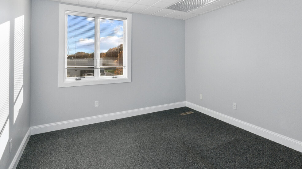 More Photos Of 104 Bridge Rd, Salisbury Loft Creative Space For Lease