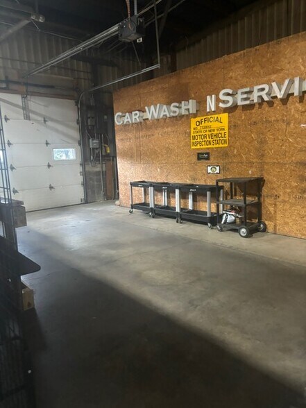 More Photos Of 3861-3870 West Rd, Cortland Auto Dealership For Sale