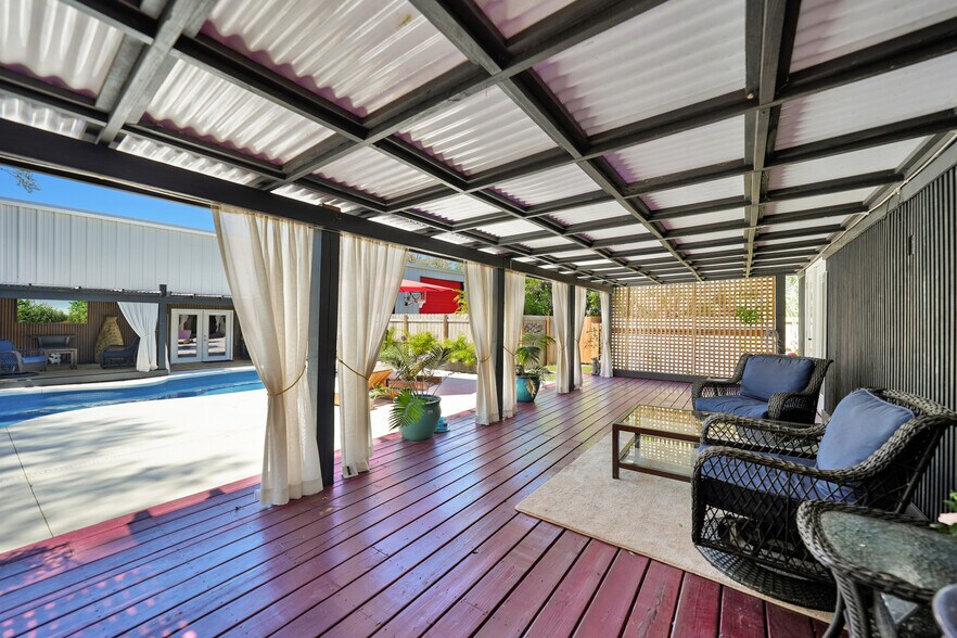 More Photos Of 2461 SW Highway 17, Arcadia Warehouse For Sale