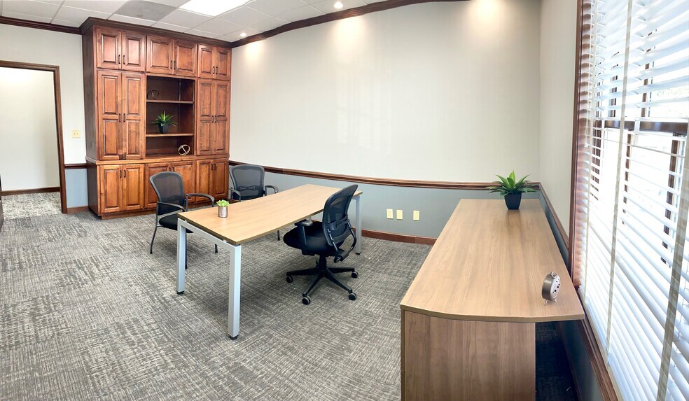 More Photos Of 503 S Main St, Mauldin Loft Creative Space For Lease