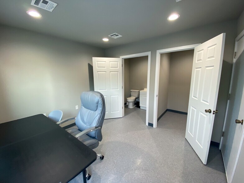 Primary Photo Of 607 S Lake Murray Dr, Ardmore Showroom For Sale