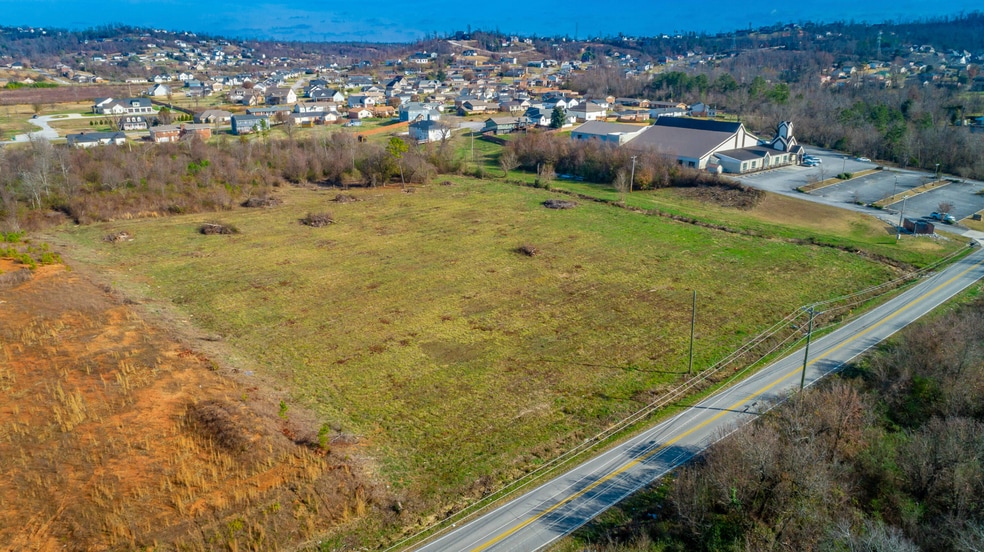 More Photos Of 7997 Shallowford Rd, Chattanooga Land For Sale