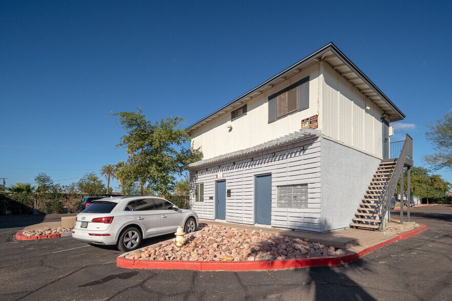 More Photos Of 3044 E Fillmore St, Phoenix Apartments For Sale