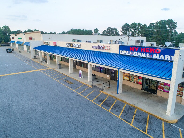 More Photos Of 3616-3650 Ramsey St, Fayetteville Freestanding For Lease