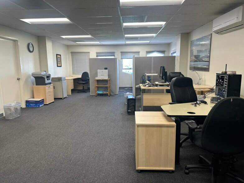 More Photos Of 2555 Flores St, San Mateo Medical For Lease