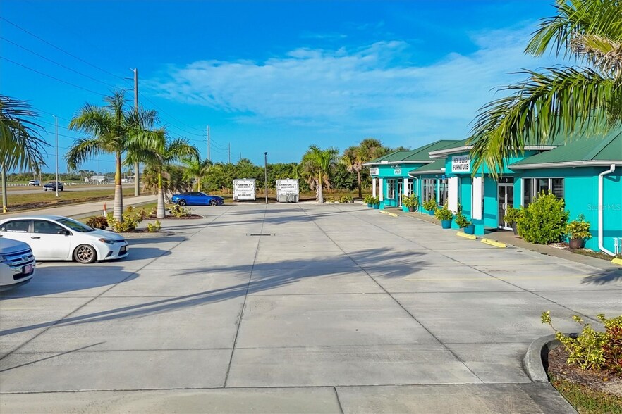 More Photos Of 12456 N Access Rd, Port Charlotte Storefront Retail Office For Sale