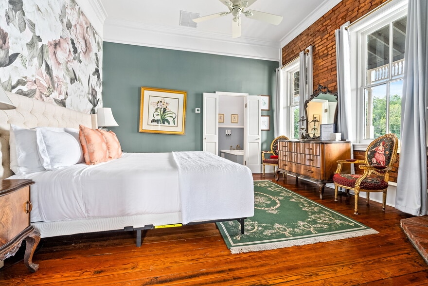 More Photos Of , Hogansville Unknown For Sale