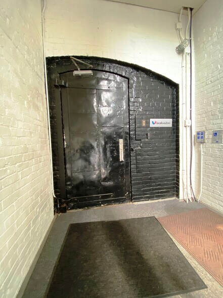 More Photos Of 287 S Main St, Lambertville Office For Lease