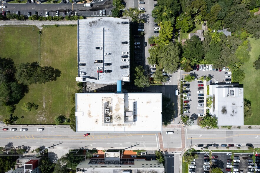 More Photos Of 7000 SW 62nd Ave, Miami Medical For Lease