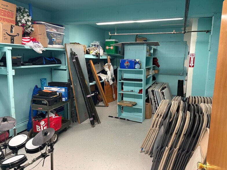 More Photos Of 430 Center Ave, Mamaroneck Warehouse For Lease