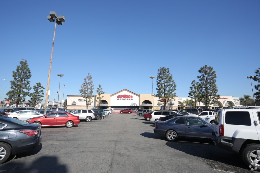 More Photos Of 200-223 E Compton Blvd, Compton Unknown For Lease