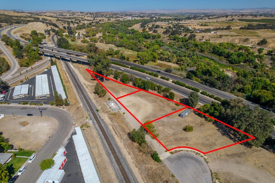More Photos Of 0 Riverside Ave, Paso Robles Land For Sale