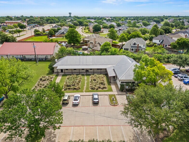 More Photos Of 610 N Town East Blvd, Mesquite Medical For Sale