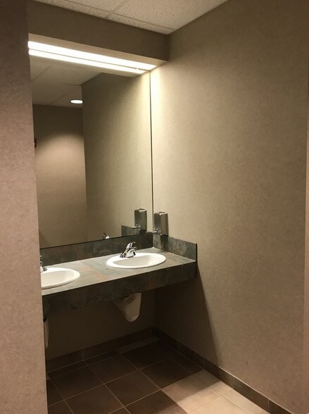 More Photos Of 2508 Ashley Worth Blvd, Austin Medical For Lease