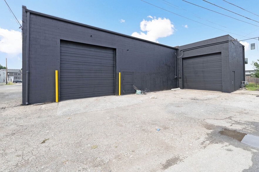 More Photos Of 185-195 E 5th Ave, Columbus Warehouse For Sale