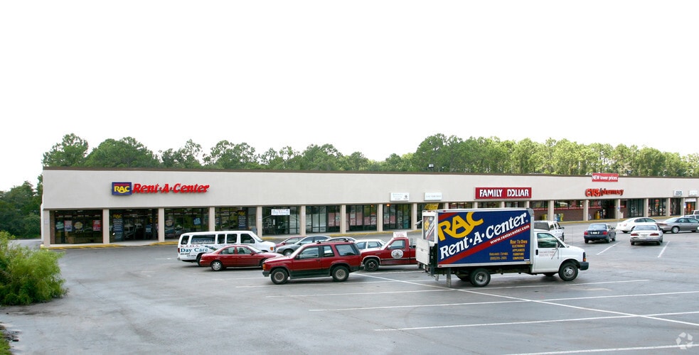 More Photos Of 164 S US Highway 17, East Palatka General Retail For Lease