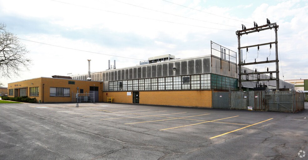 Primary Photo Of 6350 Kirk St, Morton Grove Manufacturing For Lease