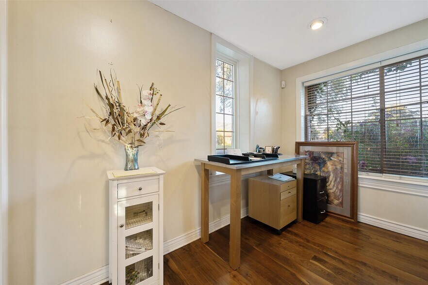 More Photos Of 1106 E 4500 S, Millcreek Office Residential For Sale