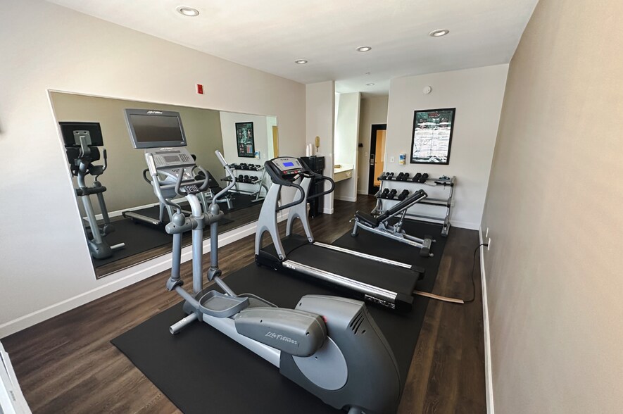 More Photos Of 6955 S Tucson Blvd, Tucson Hotel For Sale