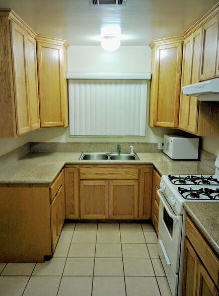 More Photos Of 12843 Columbia Way, Downey Land For Sale