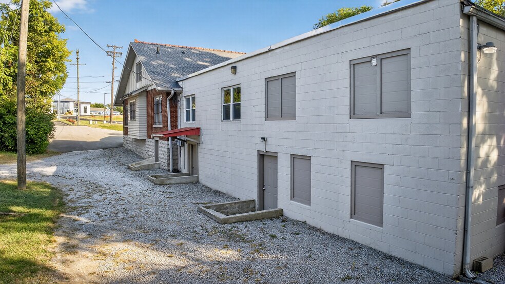 More Photos Of 2819 Gallatin Pike, Nashville Freestanding For Lease