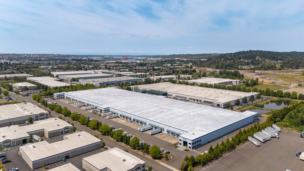 More Photos Of 2511 70th Ave E, Fife Warehouse For Lease