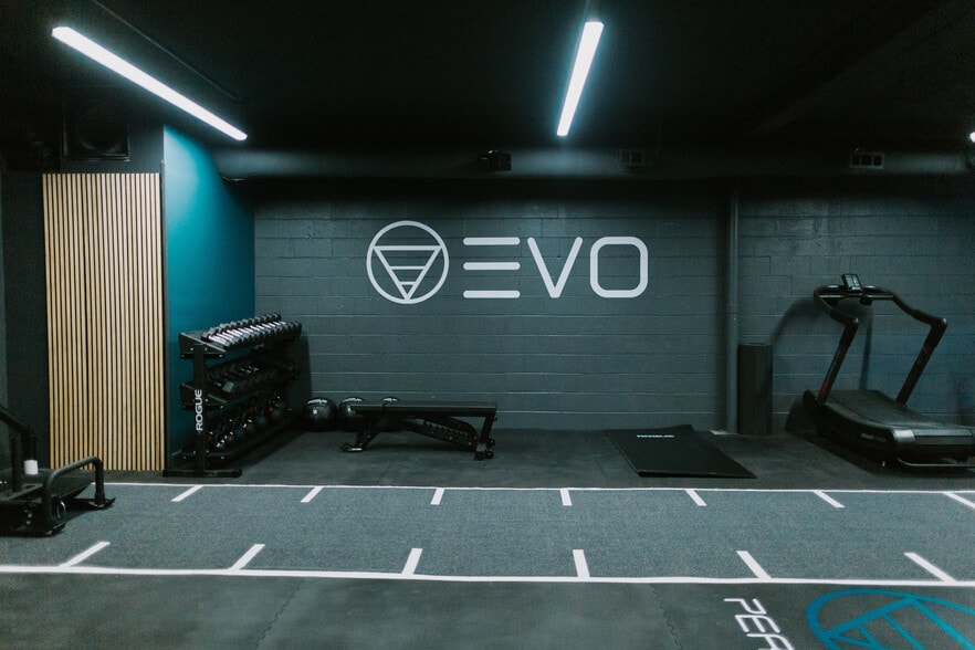 More Photos Of 1014 4th Ave S, Nashville Flex For Sale