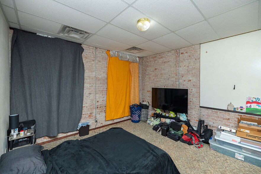 More Photos Of 116 W Pine Ave, El Dorado Office Residential For Sale