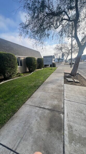 More Photos Of 142 N Grant Ave, Manteca Medical For Lease