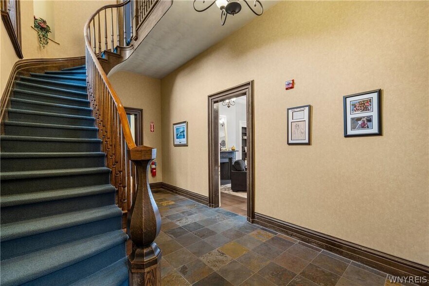 More Photos Of 435 N 2nd St, Lewiston Office Residential For Sale