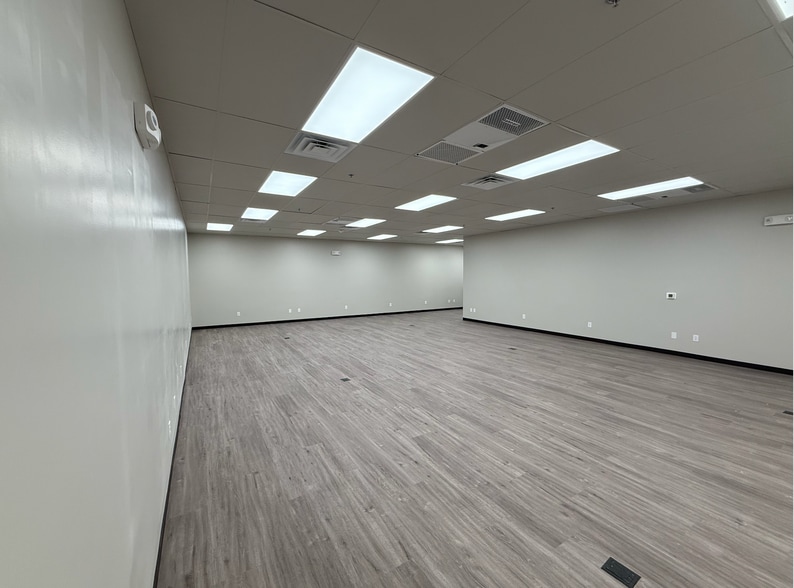 More Photos Of 9120 W Post Rd, Las Vegas Medical For Lease