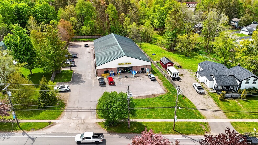 More Photos Of 3391 Main St, Mexico Freestanding For Sale