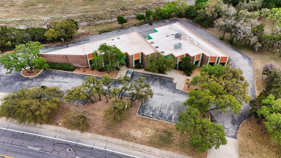 More Photos Of 16410 Blanco Rd, San Antonio Office For Lease