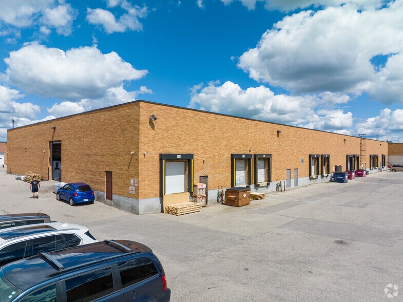More Photos Of 1160 Tapscott Rd, Toronto Warehouse For Lease