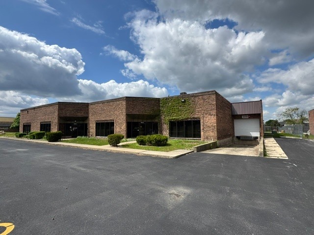 Primary Photo Of 19450 97th Ave, Mokena Warehouse For Sale