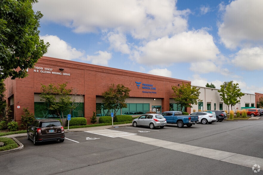 More Photos Of 11719-11731 NE Glenn Widing Dr, Portland Unknown For Lease