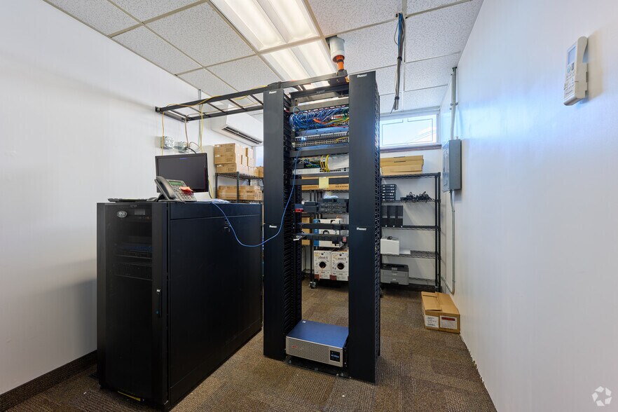 More Photos Of 293 Patriot Way, Rochester Industrial For Sale
