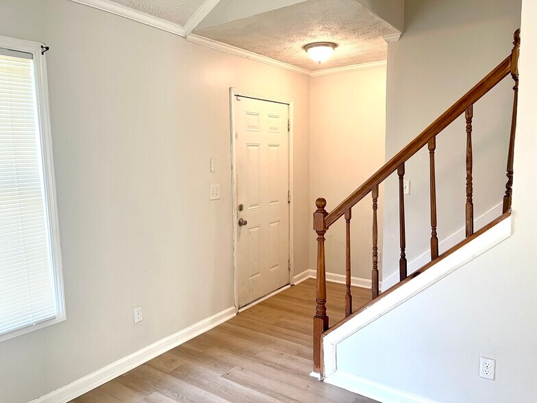 More Photos Of 2609 Country Trce SE, Conyers Multifamily For Sale