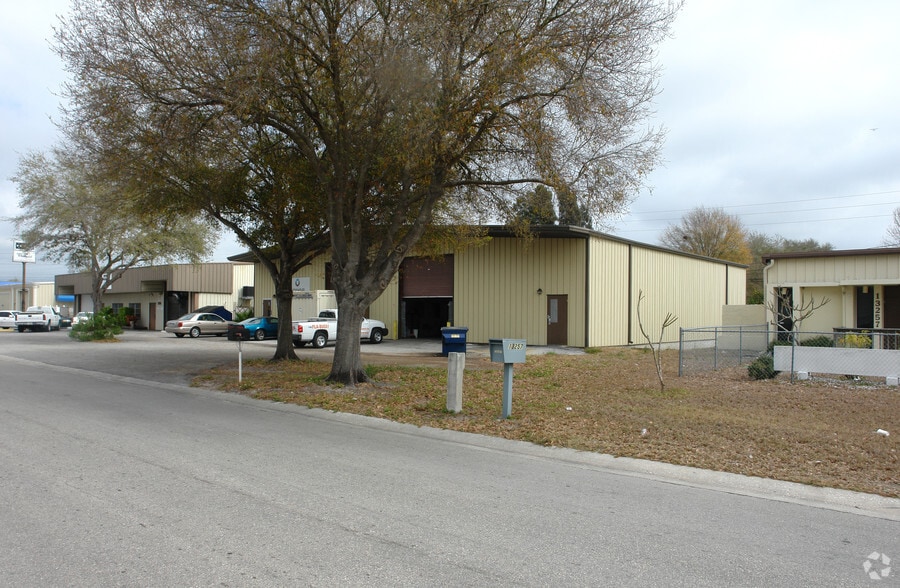 More Photos Of 13311 60th St N, Clearwater Manufacturing For Sale