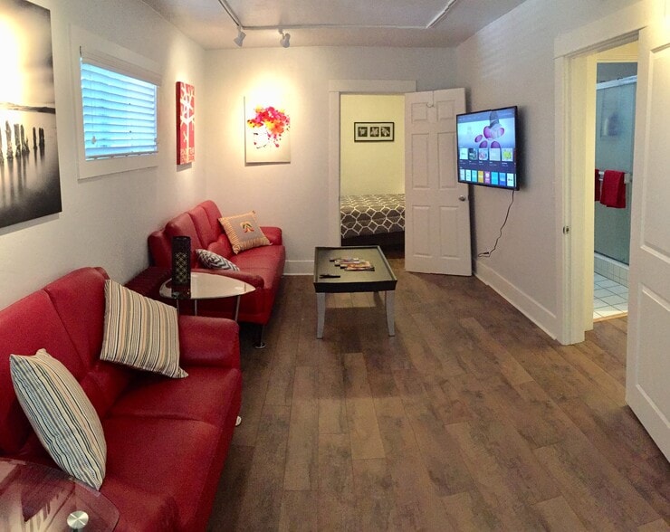 More Photos Of 309 N Humphreys St, Flagstaff Apartments For Sale
