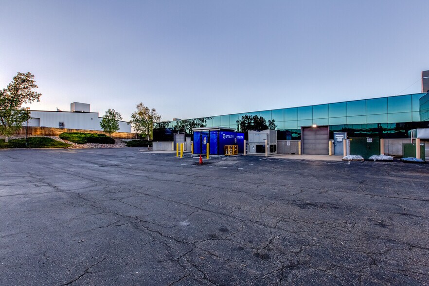 More Photos Of 373 Inverness Pkwy, Englewood Office For Lease