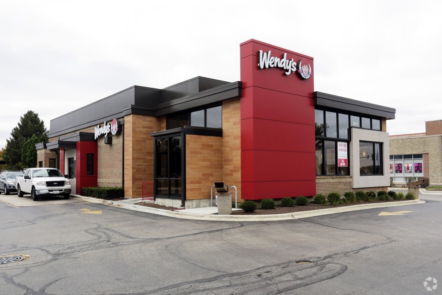 More Photos Of 3012 Reflection Dr, Naperville Fast Food For Sale