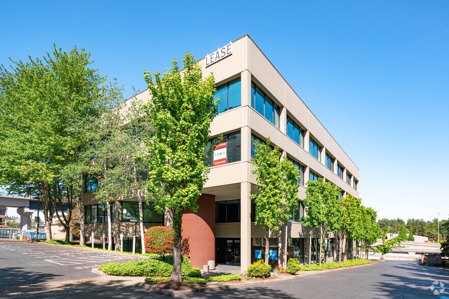 More Photos Of 520 112th Ave NE, Bellevue Office For Lease