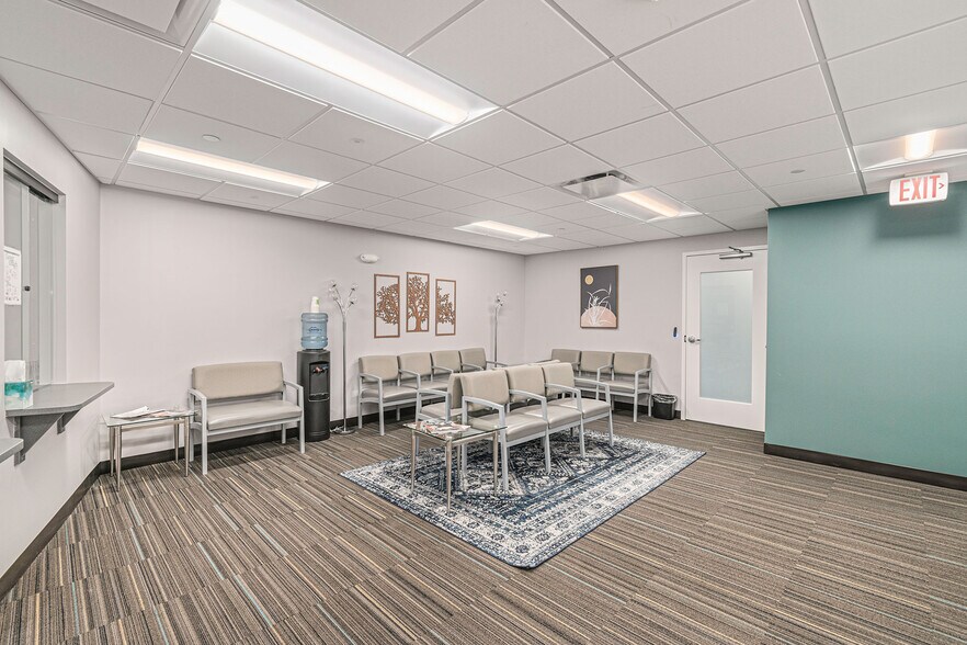 More Photos Of 215 W Oak St, Fort Collins Office For Sale