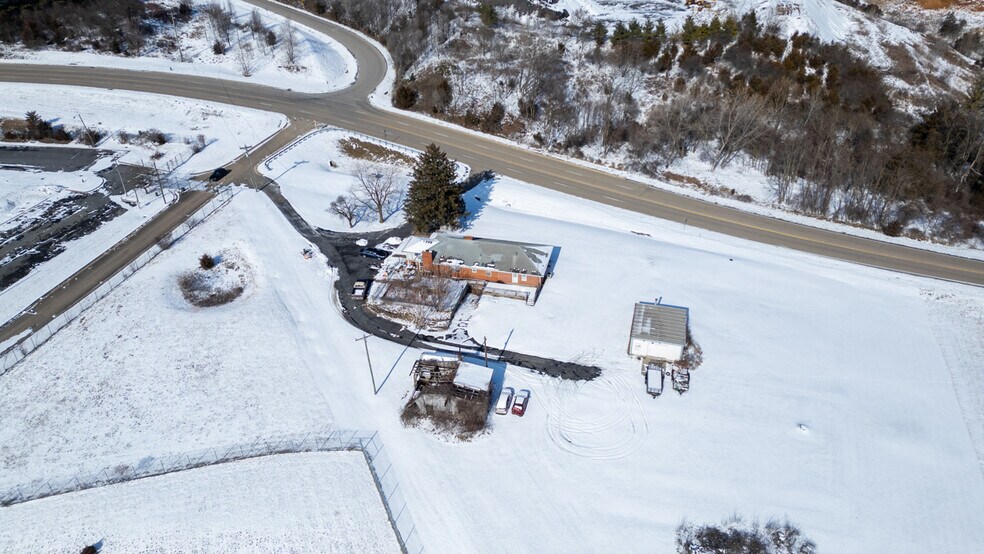 More Photos Of 300 National Ave, Staunton Land For Lease